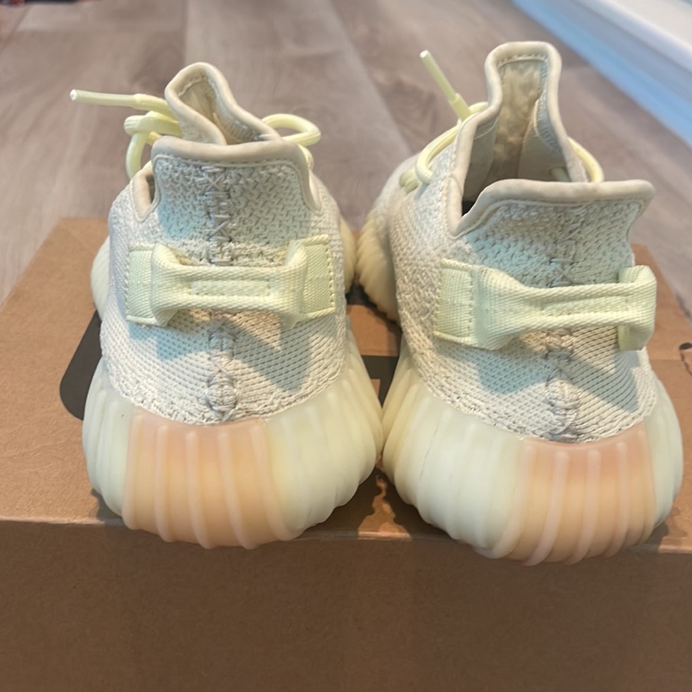 Yeezy boost 350 butter - Picture 4 of 8
